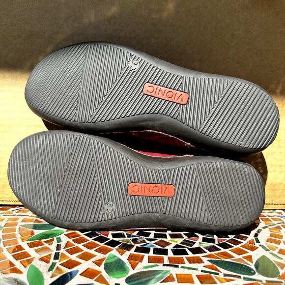 Vionic Judith Mary Jane Shoes Leather Hook & Eye Strap Strappy Round Toe Red 9 - Picture 7 of 7